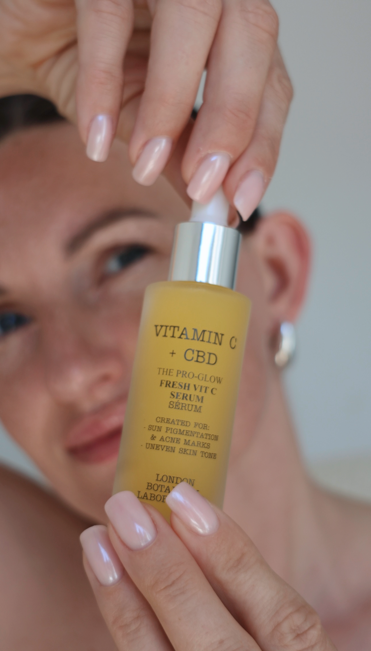 The Skincare Secret to Your Best Glow Ever: Why Your Day Cream Needs Vitamin C & CBD